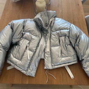 SHOREDITCH SKI CLUB Silver Short Puffer